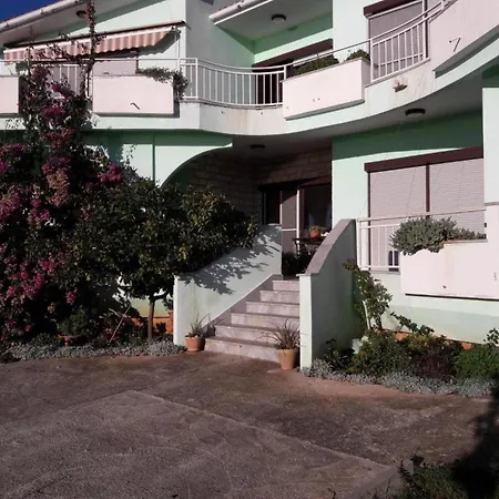 - Two Bedroom Kožino